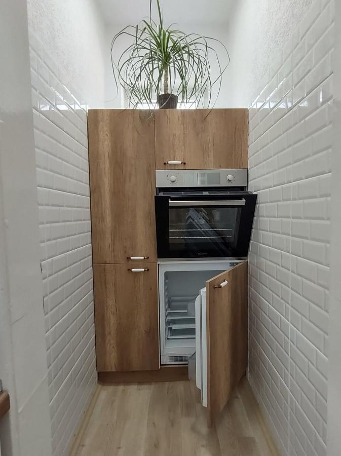 Katerina'S Apartment 비톨라 외부 사진